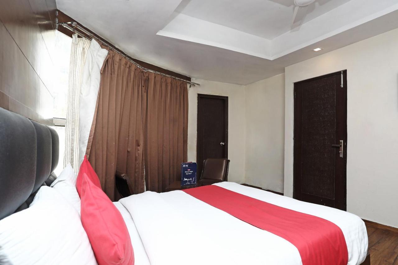 Oyo 4956 Hotel Maharaja Palace Kanpur Zewnętrze zdjęcie