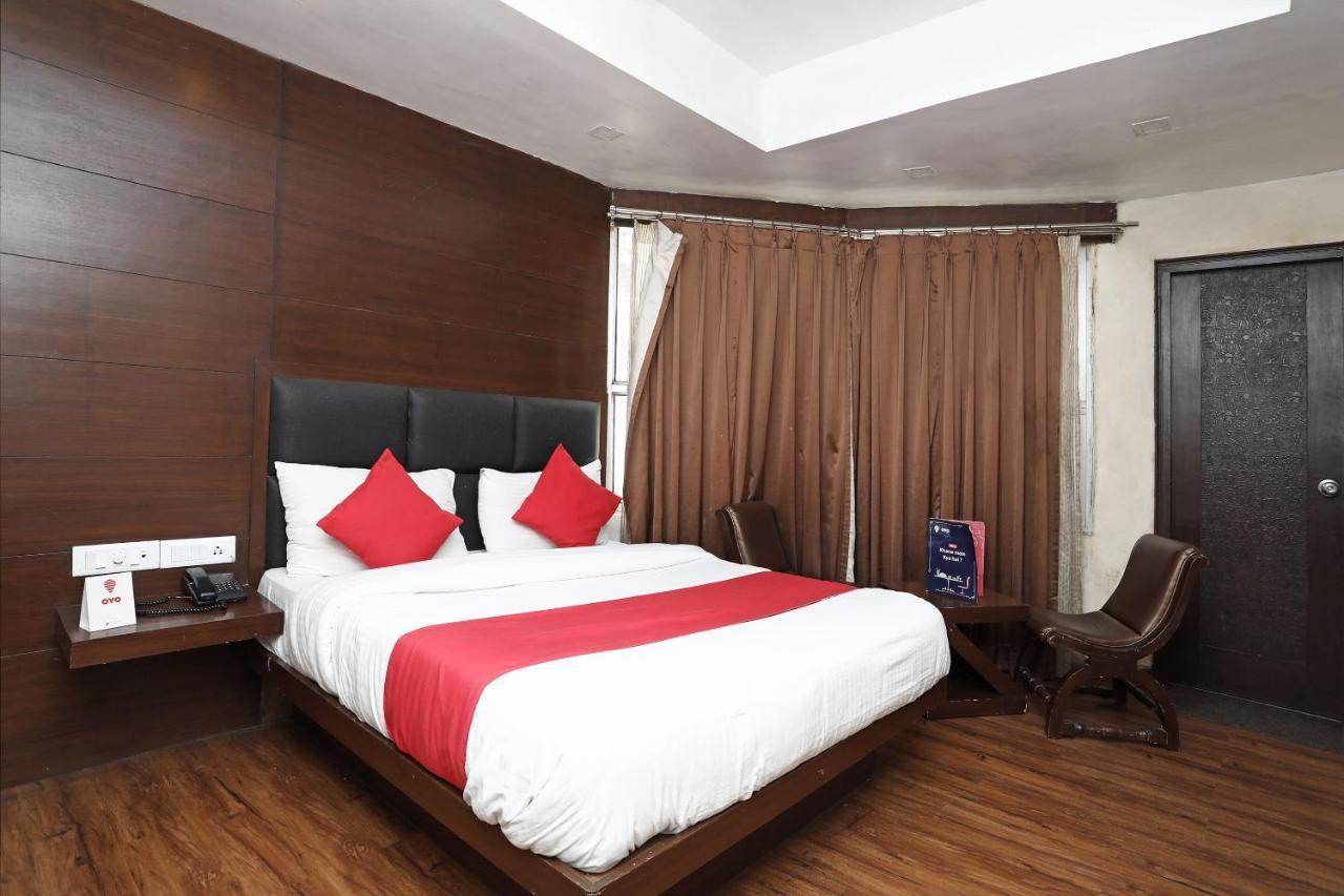 Oyo 4956 Hotel Maharaja Palace Kanpur Zewnętrze zdjęcie
