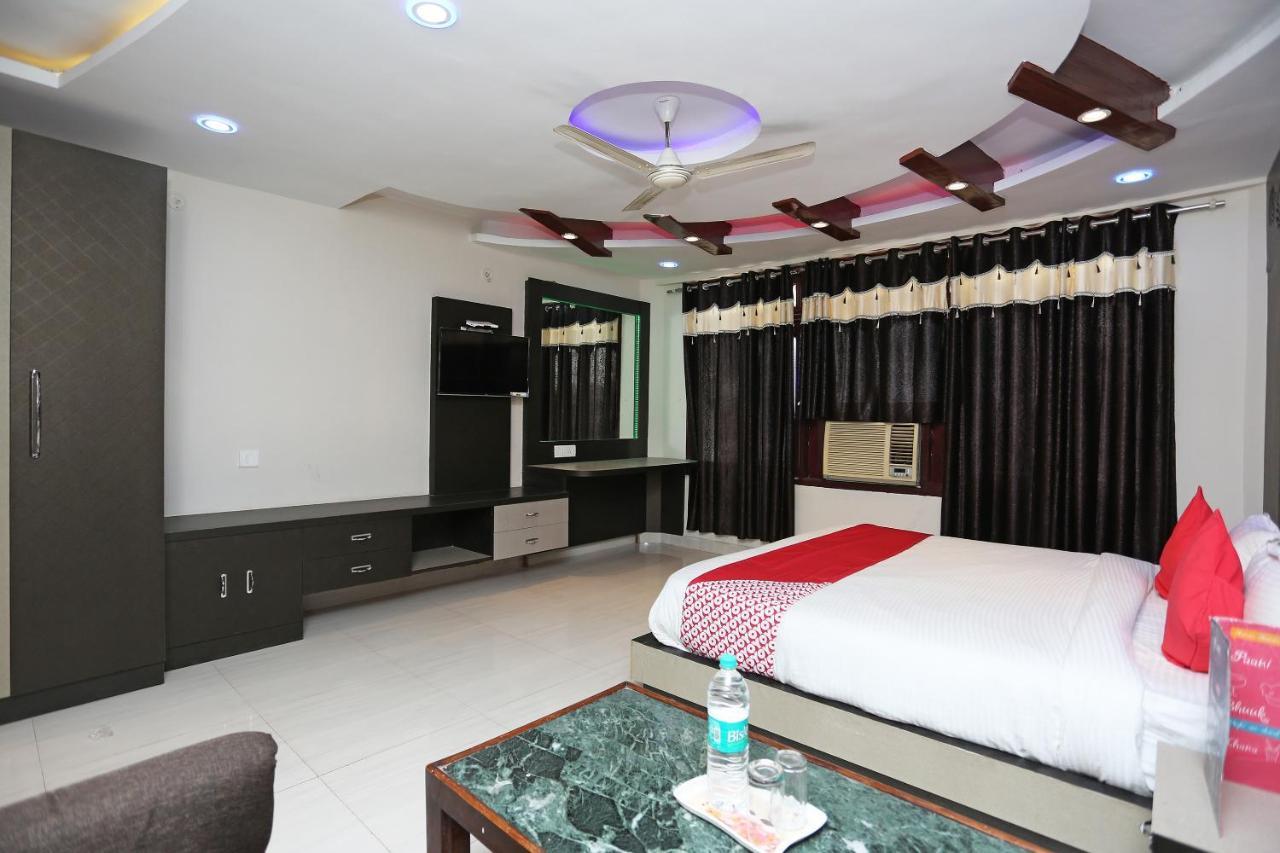 Oyo 4956 Hotel Maharaja Palace Kanpur Zewnętrze zdjęcie